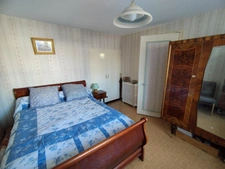 OFFRE ACCEPTEE /Charente, Ruelle sur Touvre, maison 3 chambres sur sous-sol, jardin et garage 36m²