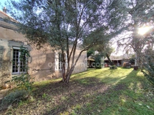 ANGOULEME. Maison 145 m², 4 chambres, jardin clos 830m² et grand garage.