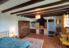Charente, proche La Rochefoucauld, maison 200 m², piscine couverte avec terrain 5529 m²