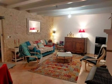 CHARENTE/AIGRE. Maison en pierre rénovée, 3 chambres(poss 4) avec jardin clos 1169 m² (gite ou chambres d'hôtes)