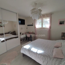 Exceptionnelle à TOUVRE. Maison de 155 m², 5 chambres, terrain clos de 1315 m²