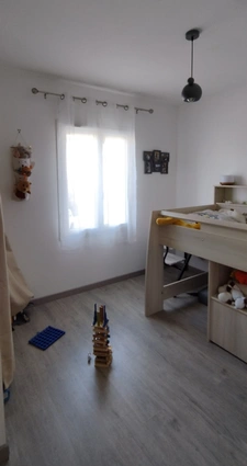 SAINT-GENIS-D'HIERSAC. Maison plain pied de 2019, 94 m², terrain 1515 m²