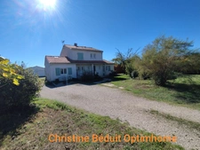 CHARENTE, COULGENS, maison 131 m² 4 chambres, terrain de 2000 m².