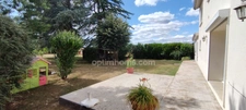 La Rochefoucauld. Maison familiale de 168 m², double garage, terrain clos 2876 m²