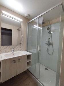 CHARENTE/AIGRE. Maison en pierre rénovée, 3 chambres(poss 4) avec jardin clos 1169 m² (gite ou chambres d'hôtes)