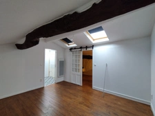 CHARENTE/AIGRE. Maison en pierre rénovée, 3 chambres(poss 4) avec jardin clos 1169 m² (gite ou chambres d'hôtes)