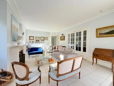 Appartement à vendre 8 pièces VERSAILLES (78)