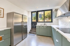 Appartement à vendre 6 pièces MARNES LA COQUETTE (92)
