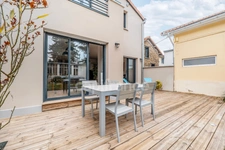 House for sale 9 rooms VERSAILLES (78)