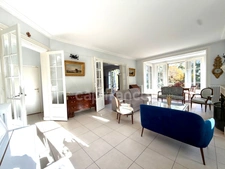 Appartement à vendre 8 pièces VERSAILLES (78)