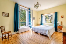 LE CHESNAY, PLATEAU SAINT ANTOINE, PROCHE VERSAILLES MAISON à VENDRE de 220 m2 avec 7 chambres - JARDIN 