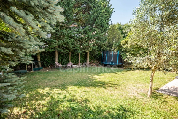 Maison à vendre 6 pièces LA CELLE SAINT CLOUD (78)