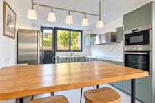 Appartement à vendre 6 pièces MARNES LA COQUETTE (92)