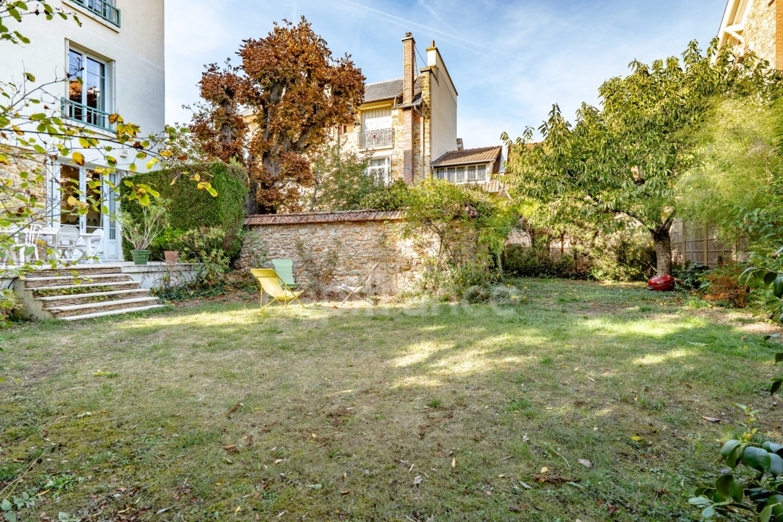 LE CHESNAY, PLATEAU SAINT ANTOINE, PROCHE VERSAILLES MAISON à VENDRE de 220 m2 avec 7 chambres - JARDIN