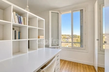 Appartement à vendre 6 pièces MARNES LA COQUETTE (92)