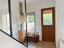 Versailles, A VENDRE MAISON RENOVEE  de 110 m2 au sol- 4 chambres- JARDIN- CALME et proximité des commodités. 