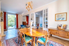 LE CHESNAY, PLATEAU SAINT ANTOINE, PROCHE VERSAILLES MAISON à VENDRE de 220 m2 avec 7 chambres - JARDIN 