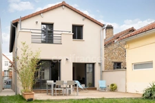 House for sale 9 rooms VERSAILLES (78)
