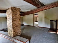 Maison en pierres 190 m² avec dépendances et terrain 1420 m²