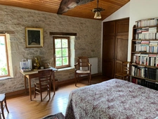 Maison en pierres 210 m² avec dépendances SAINTE COLOMBE DE DURAS 