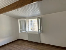 Maison de plain pied 102 m² avec garage et jardin 