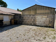 Maison de plain pied 102 m² avec garage et jardin 