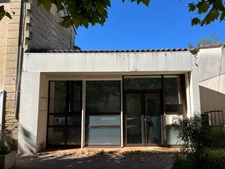 Local commercial 87 m² avec jardin centre-ville SAINTE TERRE 