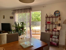 Maison de plain pied avec jardin et garage GUITRES 
