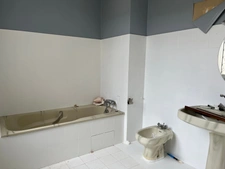 Maison 300 m² avec garage 72 m² à rénover Libourne