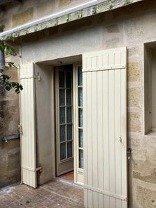 Maison en pierres 190 m² avec dépendances et terrain 1420 m²