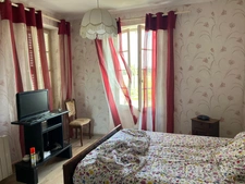 Maison en pierre 309 m² SAINT JEAN DE BLAIGNAC (33)