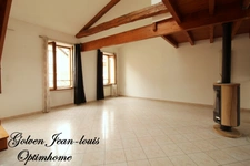 Appartement plein de charme et lumineux à SAINT AFFRIQUE (12)