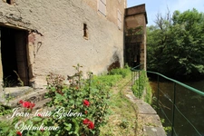 A vendre élégante Demeure de caractère à Saint Sernin Sur Rance
