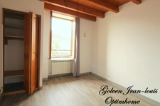Appartement plein de charme et lumineux à SAINT AFFRIQUE (12)