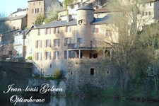 A vendre élégante Demeure de caractère à Saint Sernin Sur Rance