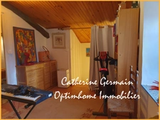 A vendre, à La Caunette - Maison de village avec cour, balcon et annexe