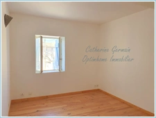 En exclusivité, à vendre à Montbrun des Corbières ; Ensemble composé de 2 maisons en cours de rénovation, d’une magnifique cave viticole le tout sur un terrain de 1409m².