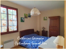 A vendre – Villalier – Maison lumineuse, 4 chambres avec bureau - jardin, terrasses et garage.