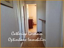 A vendre, Carcassonne - Lumineuse maison familiale avec jardin, terrasses et véranda.