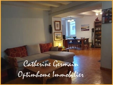 A vendre, à La Caunette - Maison de village avec cour, balcon et annexe
