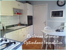A vendre, Carcassonne - Lumineuse maison familiale avec jardin, terrasses et véranda.
