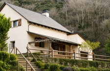 Maison individuelle 7 pièces – 170 m² – Cadre calme et verdoyant à SAINT BEAT (31)