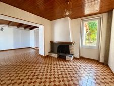 Charmante maison de plain-pied de 187 m² avec jardin arboré – Ladignac, Trentels (47)
