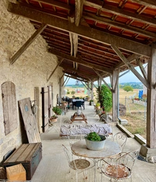 ? Maison en pierre rénovée 220 m² – Sembas (47) – Terrain 5 500 m² + dépendances