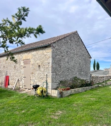 ? Maison en pierre rénovée 220 m² – Sembas (47) – Terrain 5 500 m² + dépendances