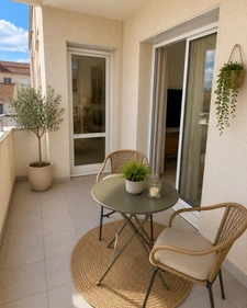 Appartement lumineux de 90 m² avec terrasse et parking sécurisé – Centre-ville de Villeneuve-sur-Lot (47)