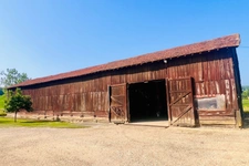 Lougratte (47 )Ancien corps de ferme – 2 logements – 1,22 ha – 600 m² de dépendances