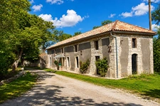 SAINT BEAUZEIL (82) Propriété de caractère sur plus de 4 hectares – Un lieu de vie à imaginer selon vos projets
