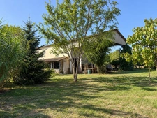 CASSENEUIL (47) Ancien corps de ferme en pierre – 1 hectare, dépendances et beau potentiel