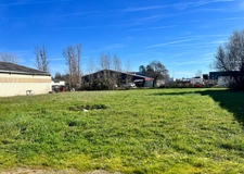 Bâtiment artisanal / industriel avec fort potentiel de développement VILLENEUVE SUR LOT (47)